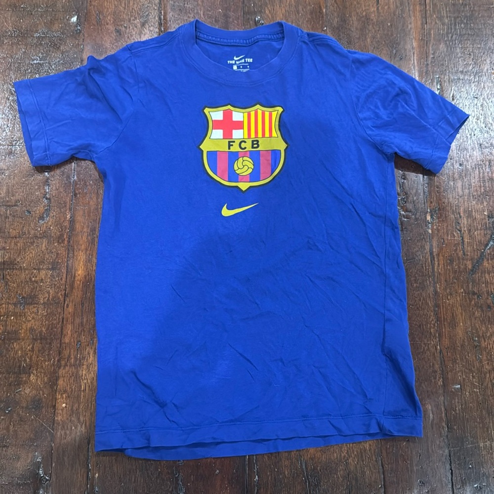 Youth large Barcelona T-shirt